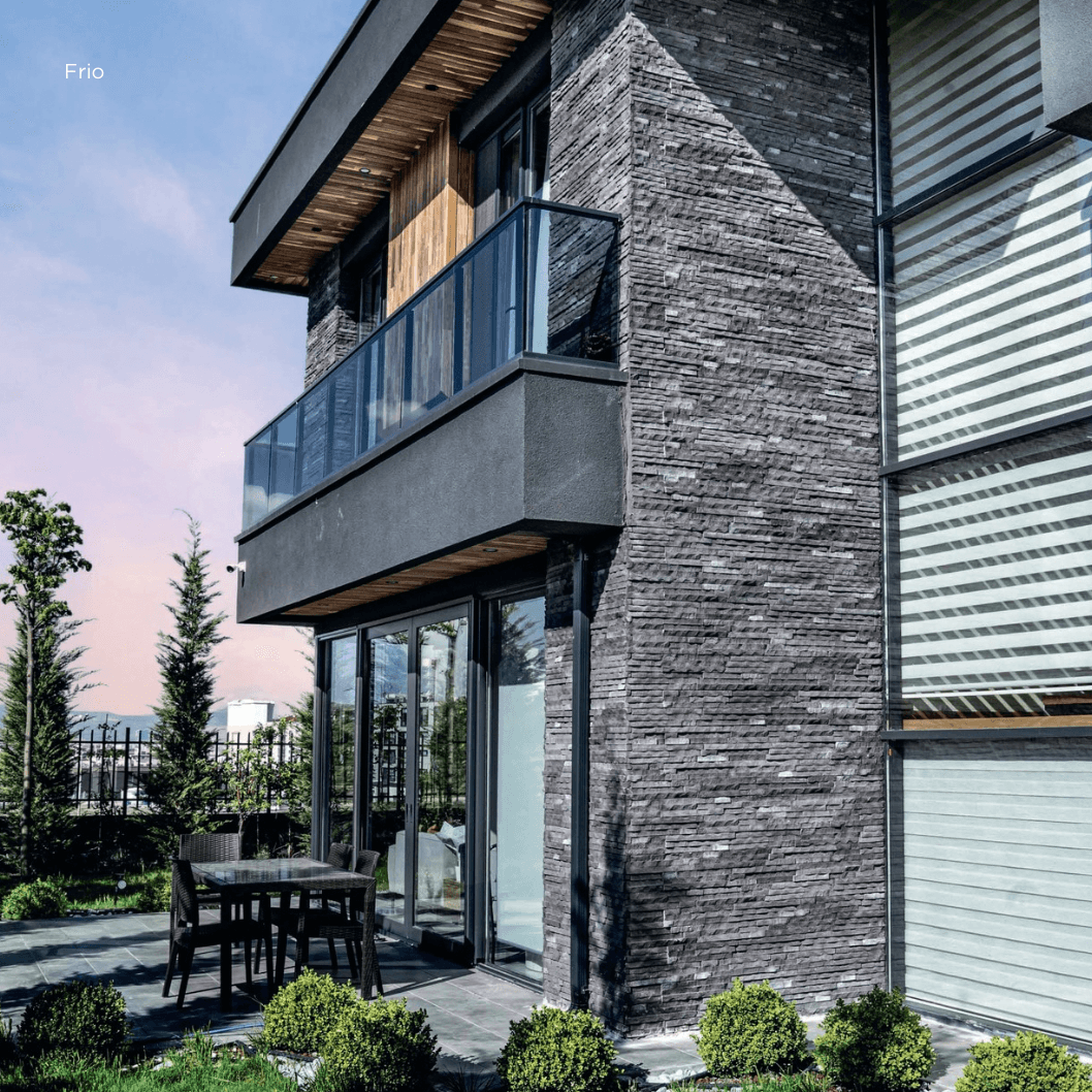Volantis applied in a residential facade